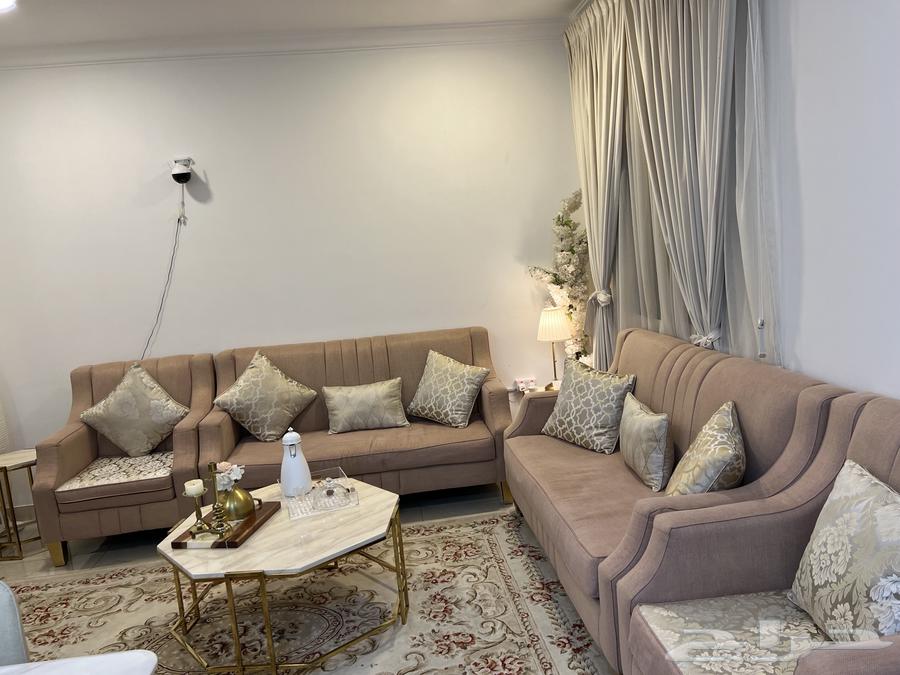 كنب مستعمل نظيف مع الفرش بدون الطاولات64426429701379110