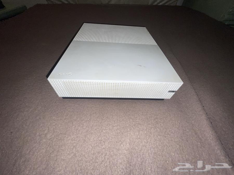 اكس بوكس ون اس ابيض نظيف64428483196290111