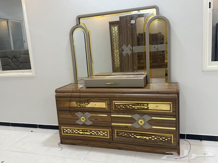 غرفة نوم بدون طراحة64433242949249112