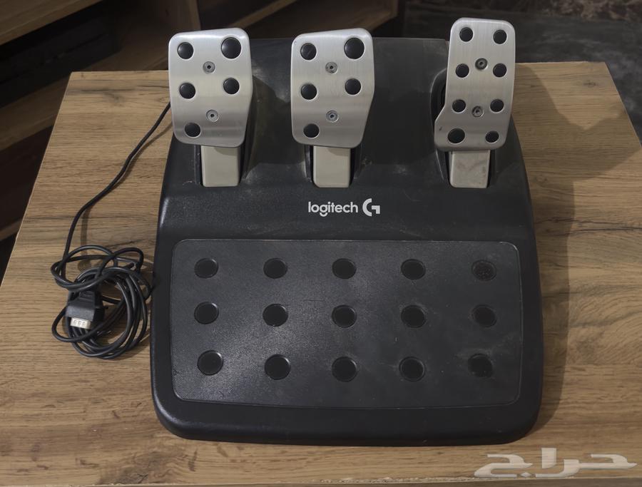 Logitech G Driving Force G29 Steering Wheel for Games with Pedals64427462736769114