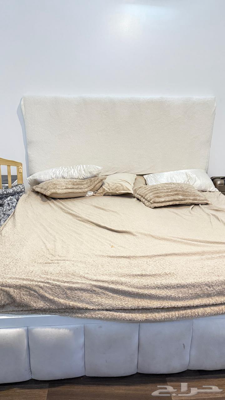 للبيع غرفة نوم64426255066115110