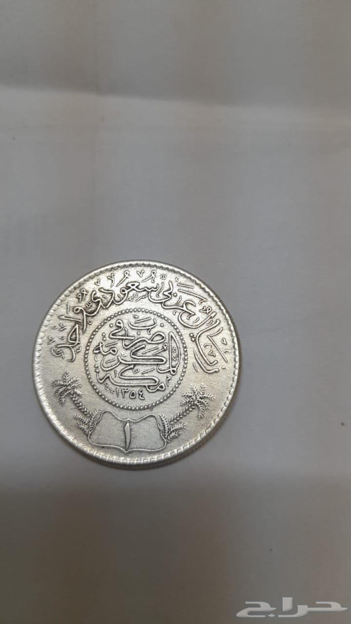 عملة فضية قديمة ونادرة64429411237762111