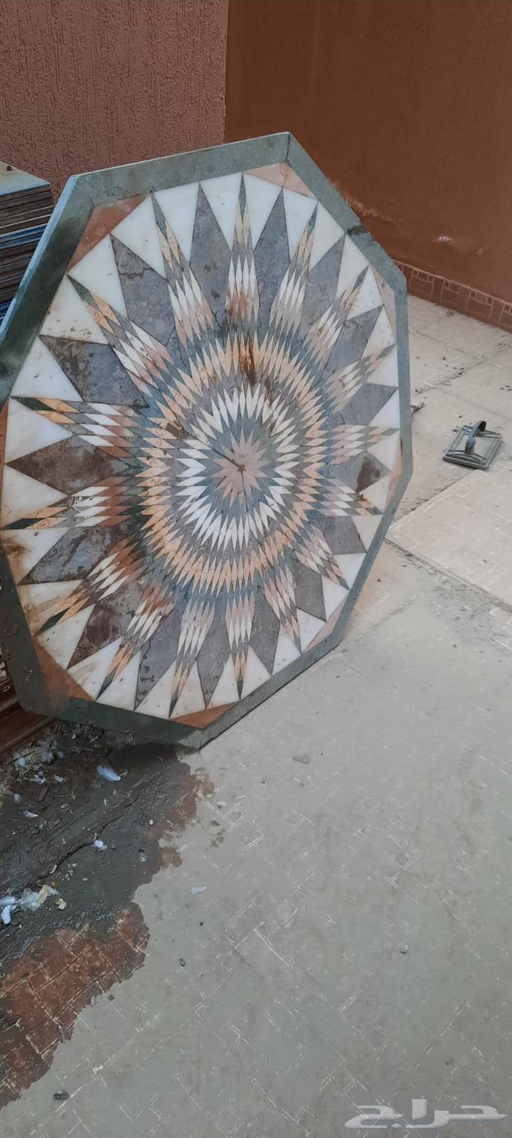 Very luxurious laser marble, 120cm x 120cm, new and unused64427462720003111