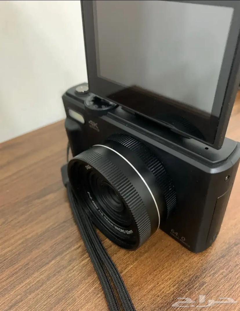 Digital lens camera64432264494977110