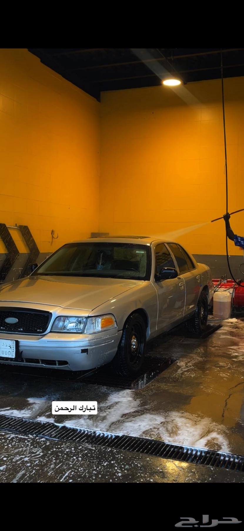 فورد كراون فيكتوريا 200764587478548098112