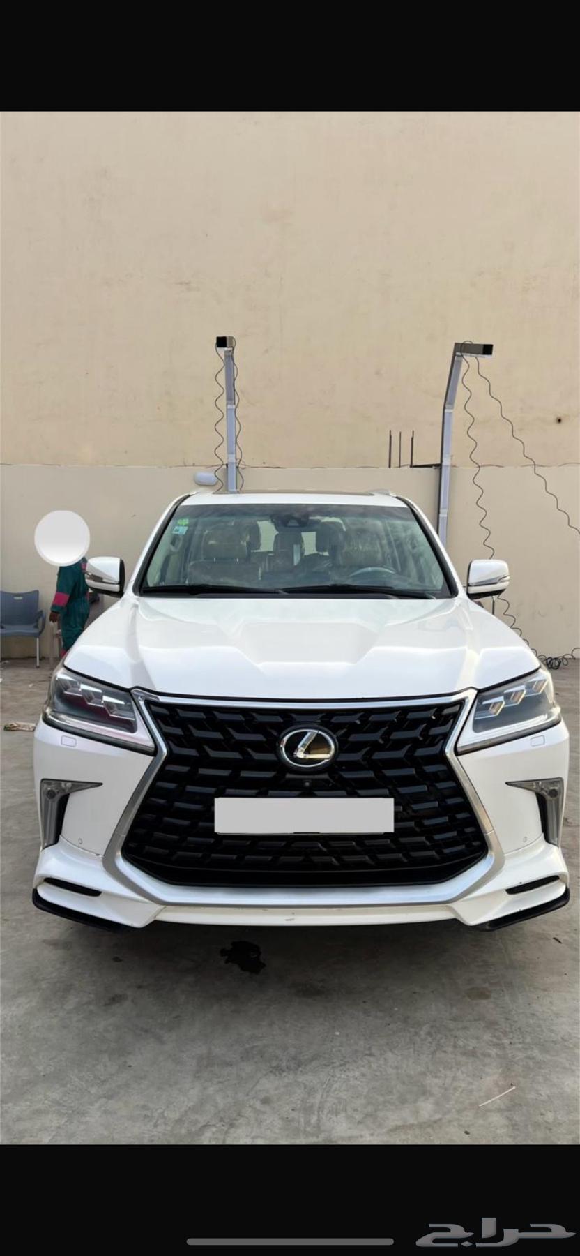 جيب لكزس 201664592117833987110