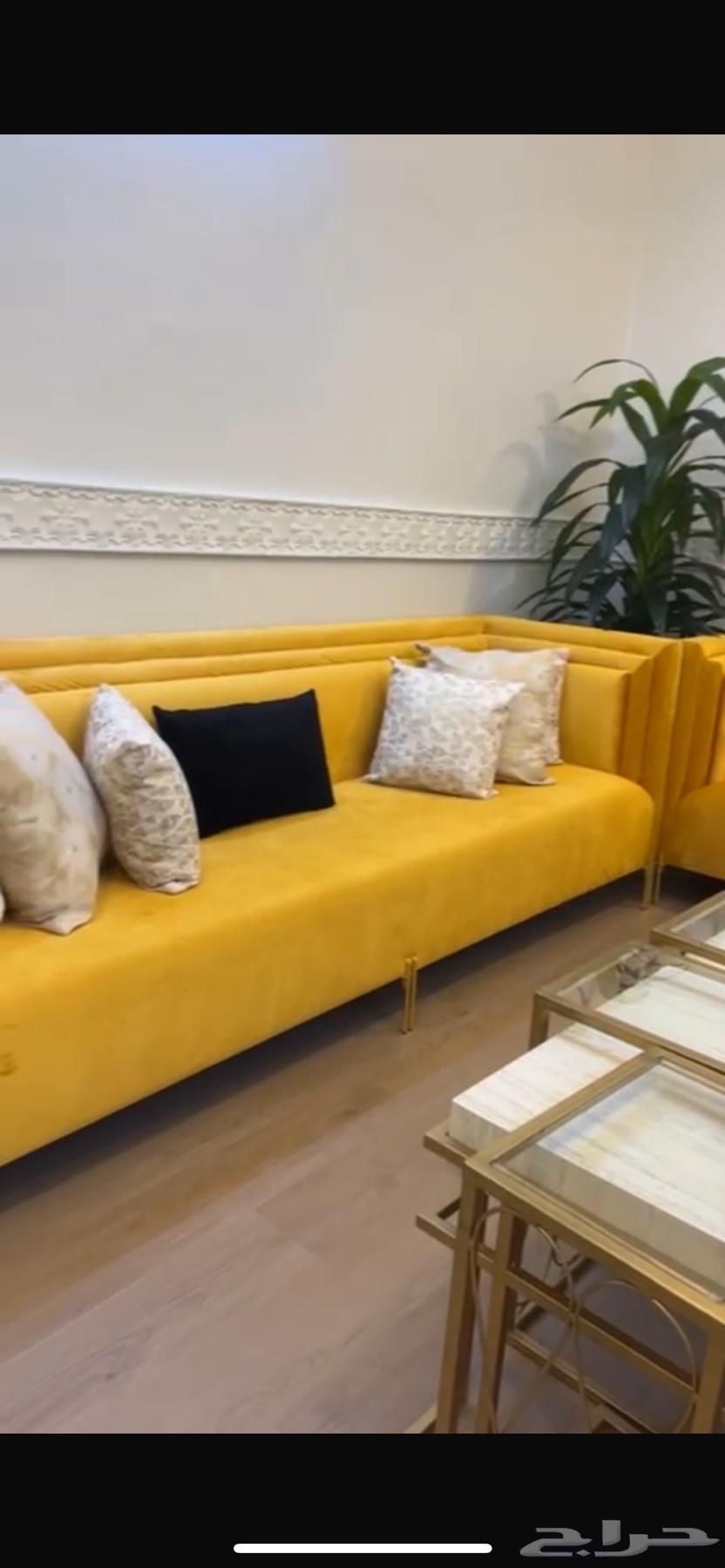 Sofa and a chair for sale, location: Riyadh, Tuwaiq neighborhood64430657156993111