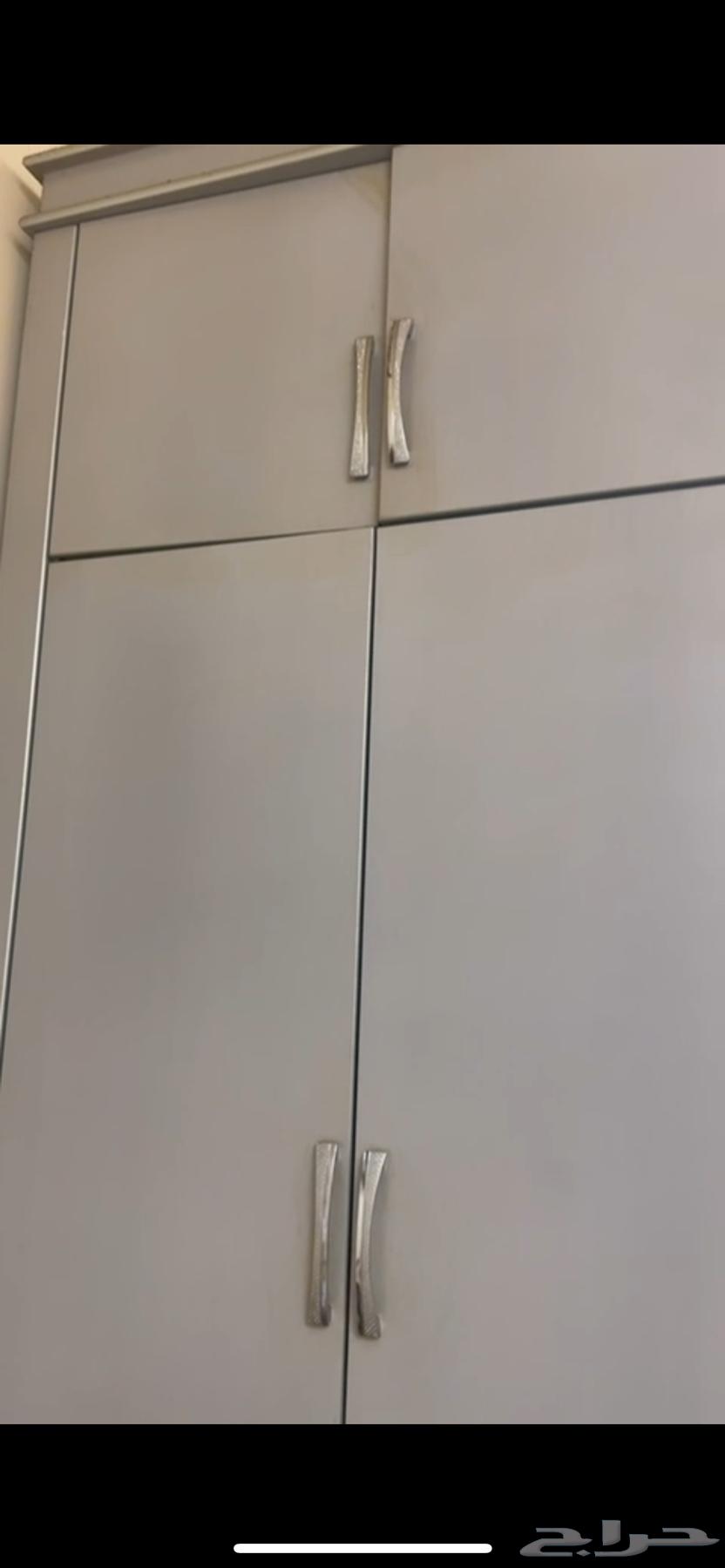 Commode with a five-drawer connected cabinet64427852012675114