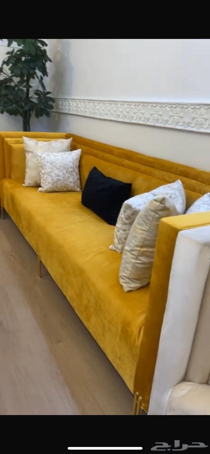 Sofa and a chair for sale, location: Riyadh, Tuwaiq neighborhood64430657156993112