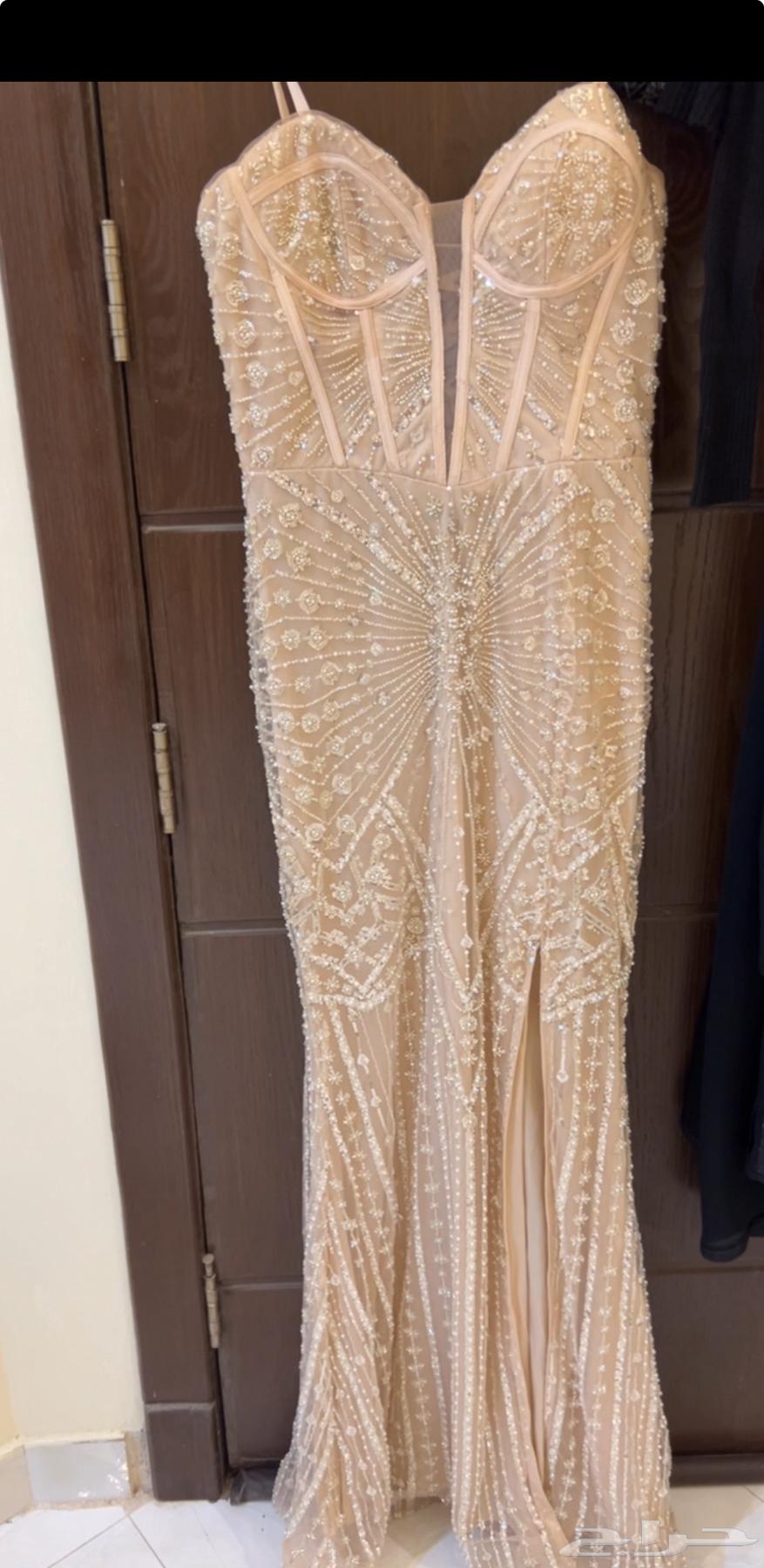 فستان للبيع64430327221377112