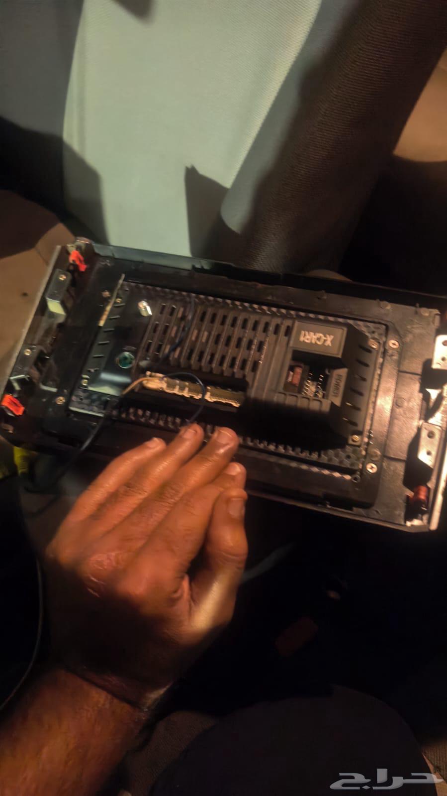 Car screen64428336126465110