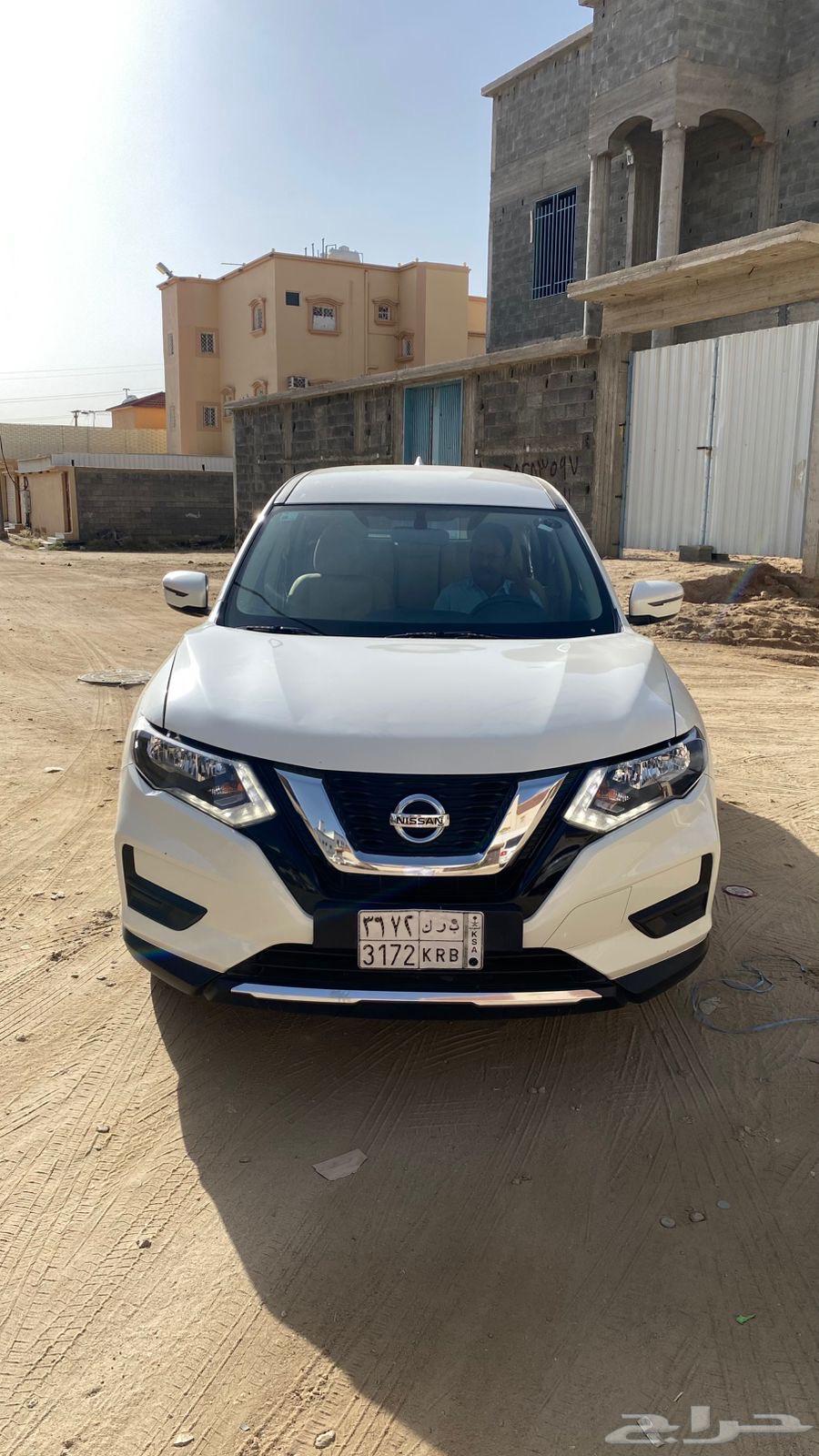 للبيع اكس تريل خمس مقاعد بدون دبل64588123801730113