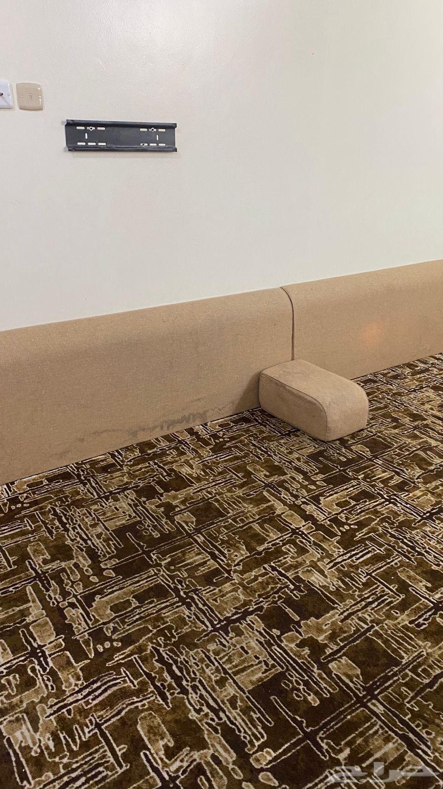 مخدات ارضي للبيع مع الفرشة والمركة64430110946433111