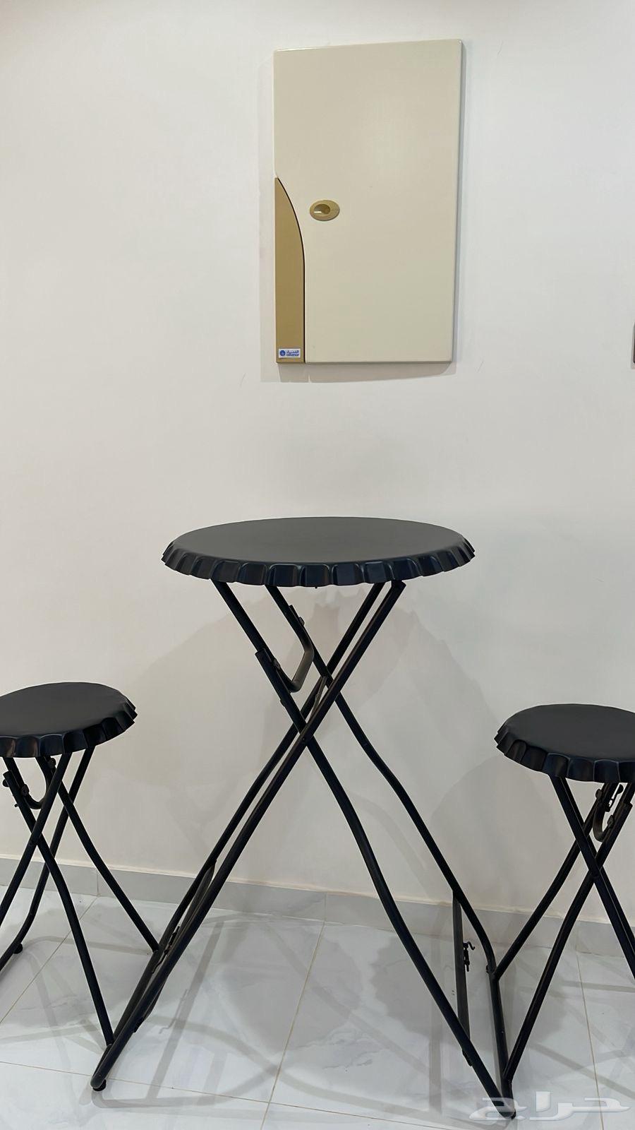 طاوله وكرسي64428995651458111