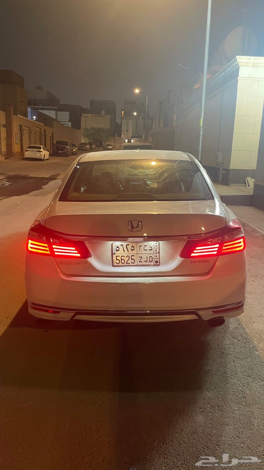 هوندا اكورد 201764592201734786114