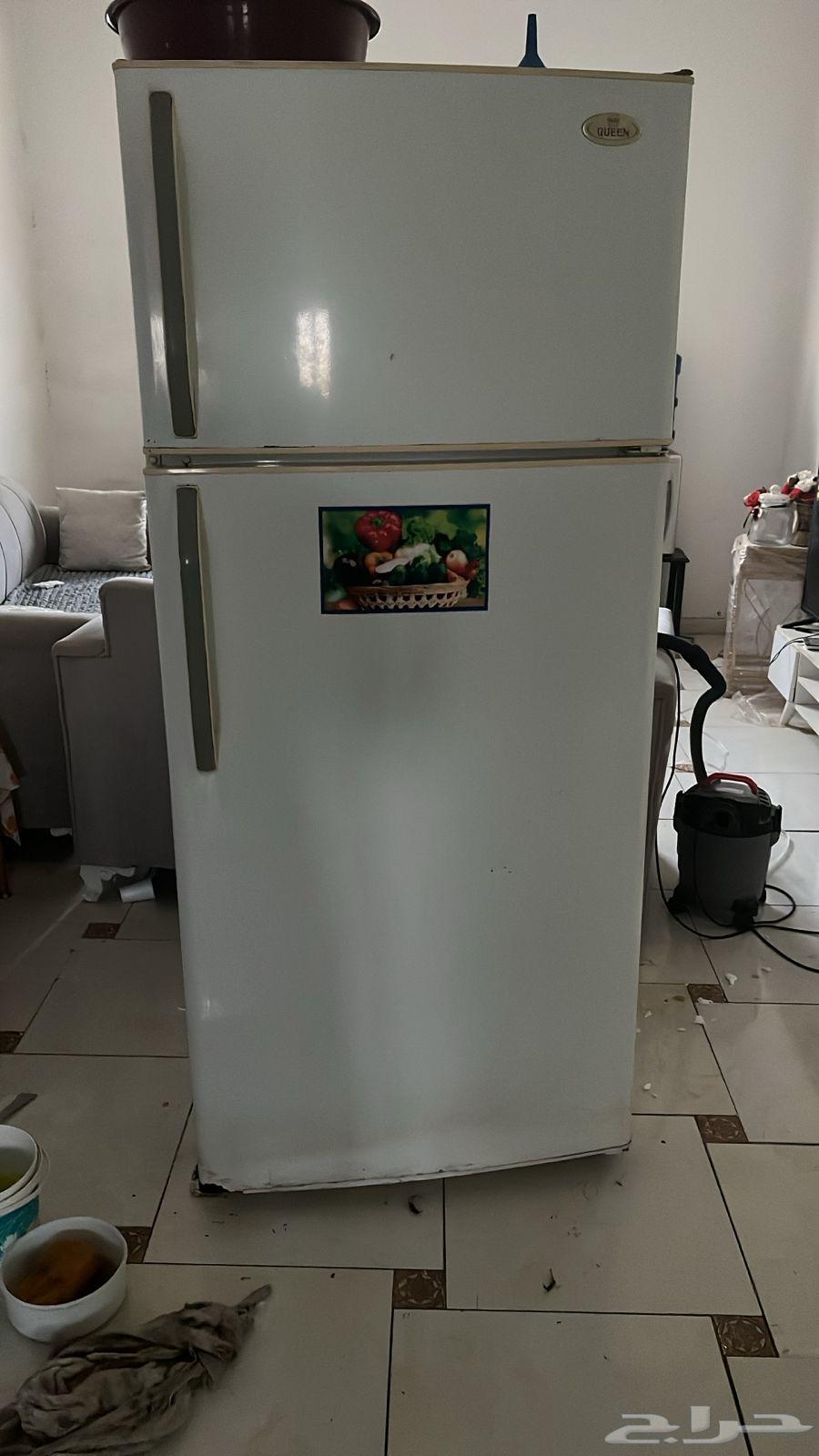 ثلاجه مستخدمه نضيفه64431129047169110