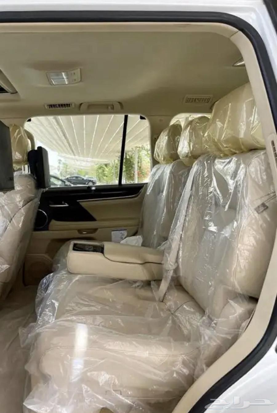 لكزز سعودي 2018 فل كامل ماشي 120 الف داخليه بيج الخارج ابيض64589079737859114