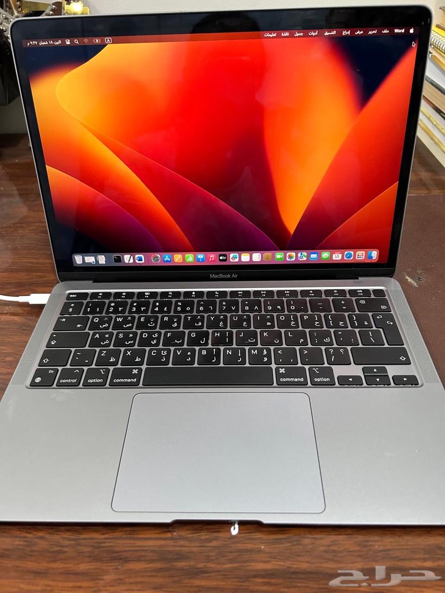 ماك بوك نظيف جدا64429170235649110