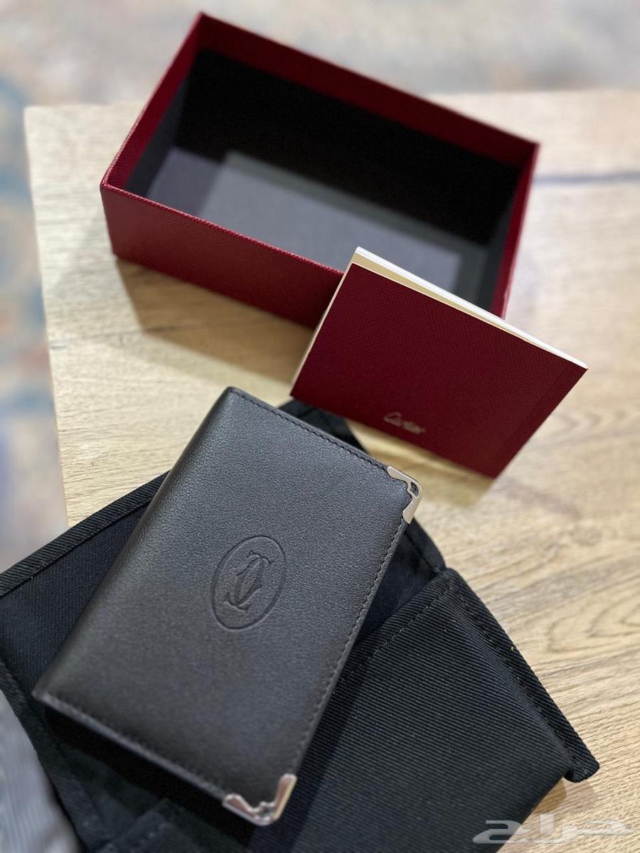 محفظة كارتير اصلية كامل المرفقات جديدة مباعة64426456860930110