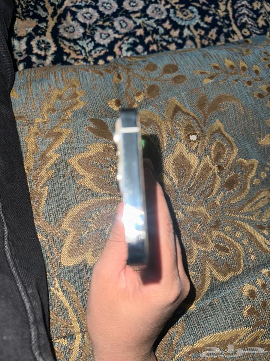 آيفون 13pro المساحة   256 البطارية 75 كسر من الخلف فقط64432345734275114