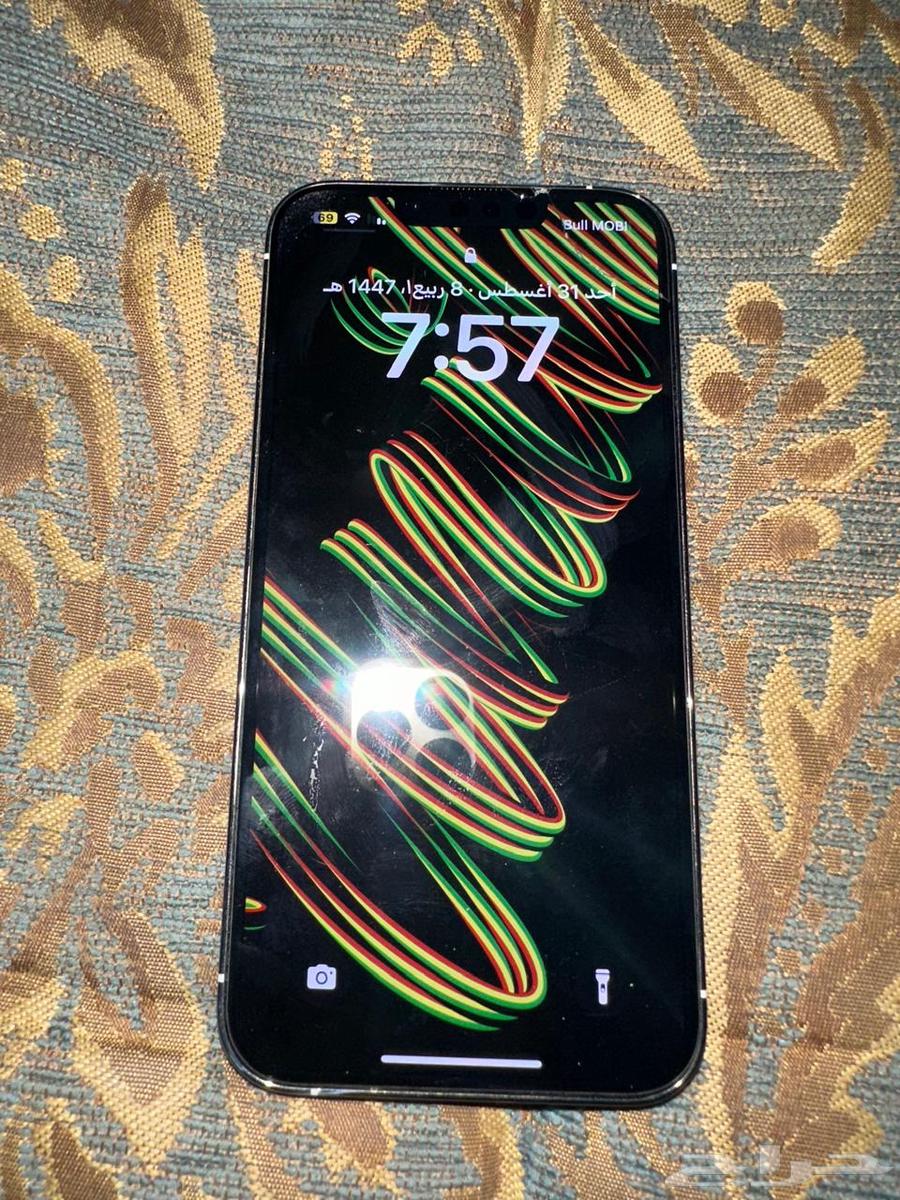 آيفون 13pro المساحة   256 البطارية 75 كسر من الخلف فقط64432345734275112