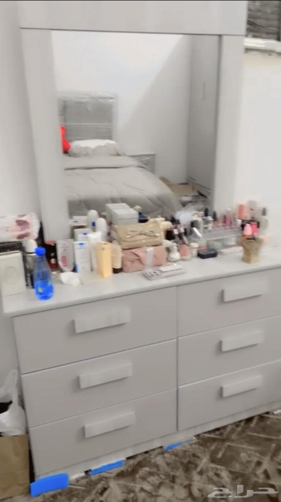 غرفة نوم كامله 4 464437126246786110