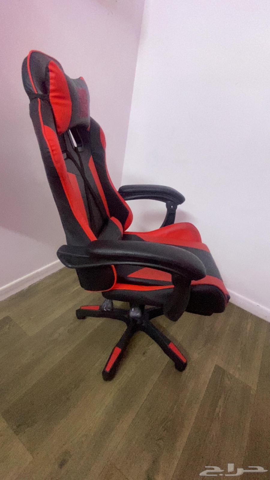 Drafting table and gaming chair for 57064439320608258114