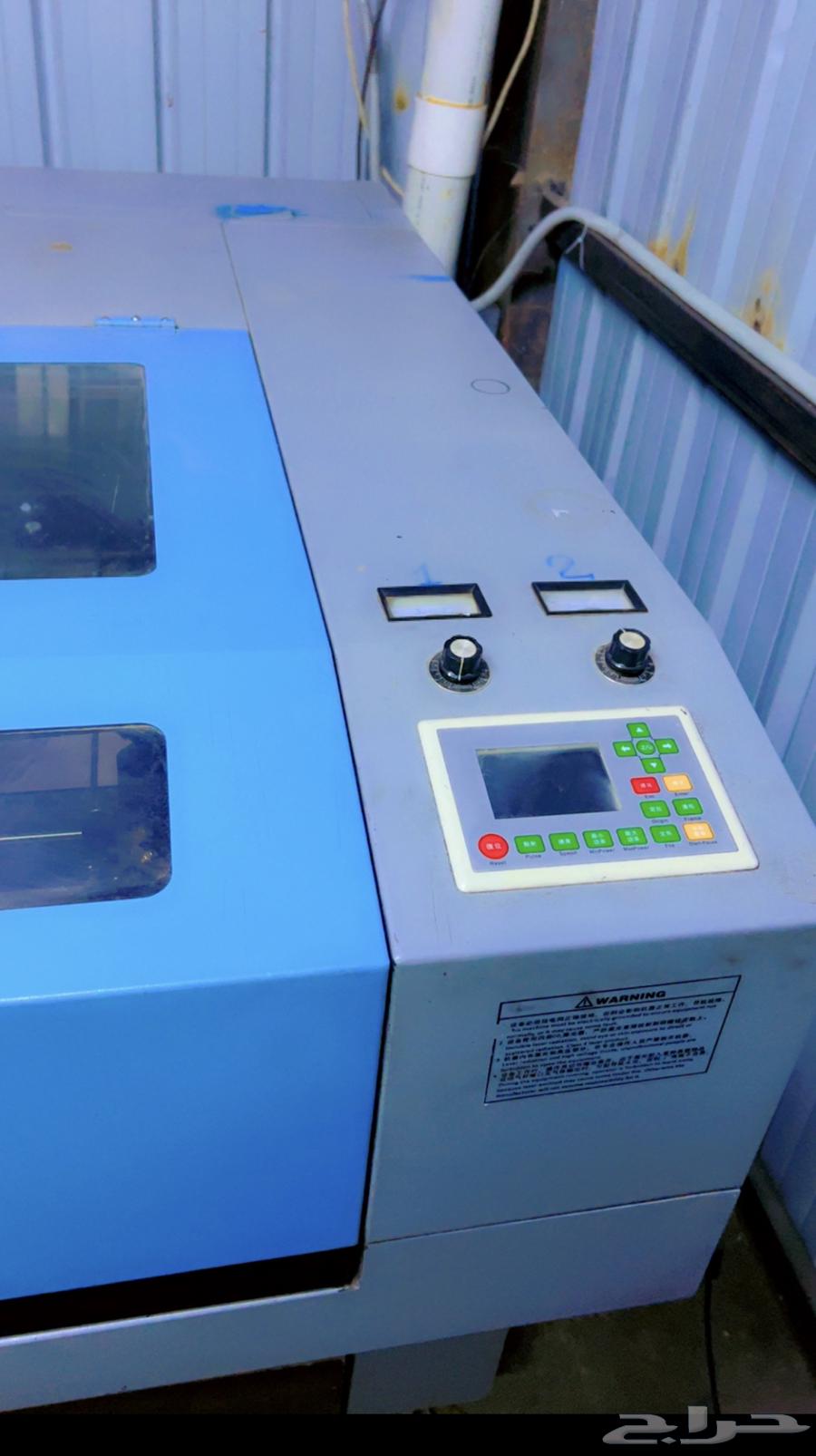 للبيع عدد 3 مكينة اكريليك وطعاجة اكريليك وفايبر ليزر64438591807235112