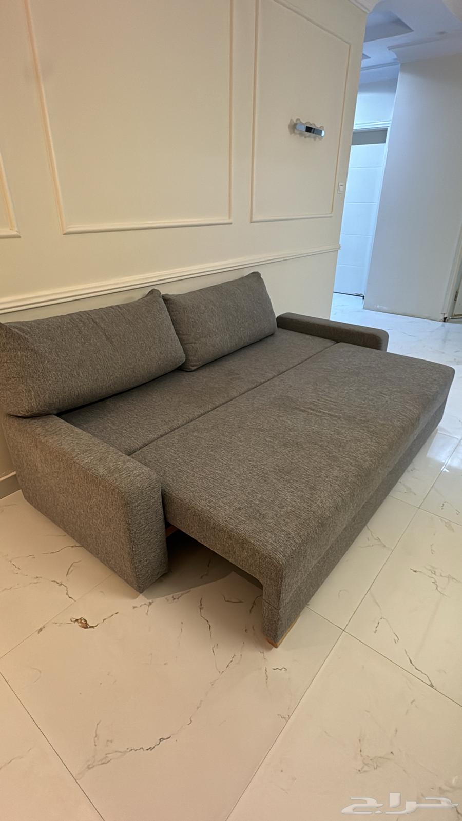 Sofa that turns into a bed64440601471874110