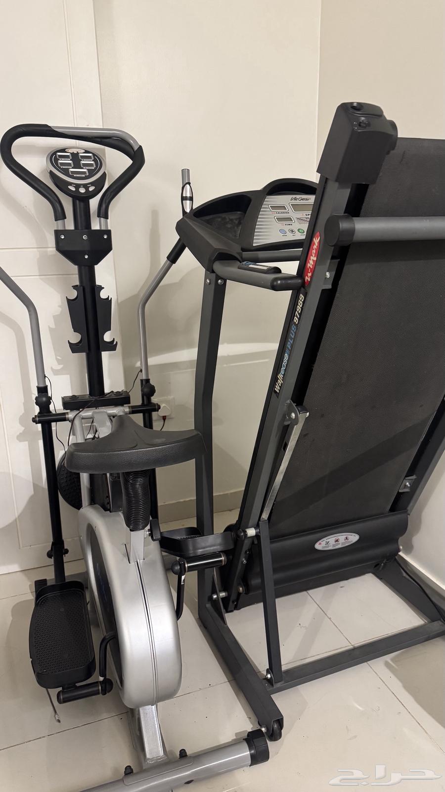 Exercise machine64438713114497111