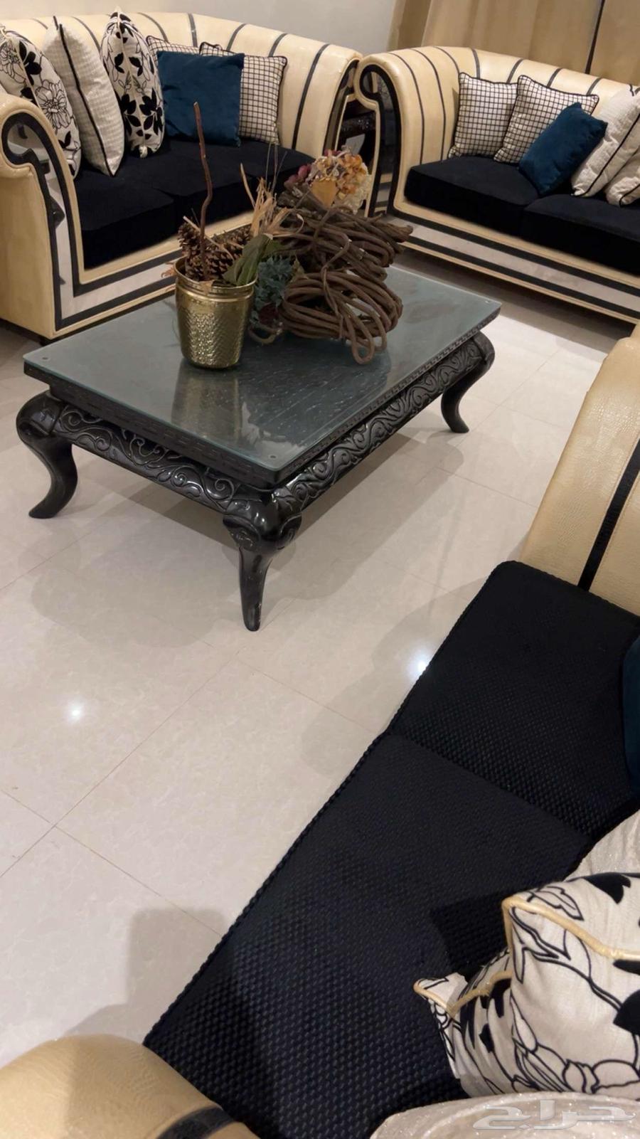 للبيع كنب 4 قطع استخدام نظيف64440110254337111