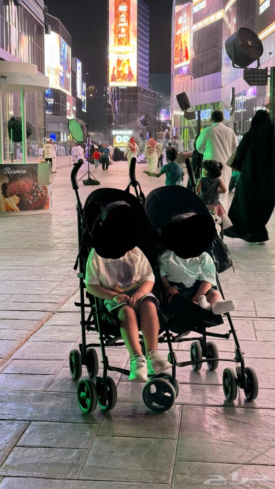 بيع عاجل عاجل عربية توأم اطفال ماماز باباز64434727812481110