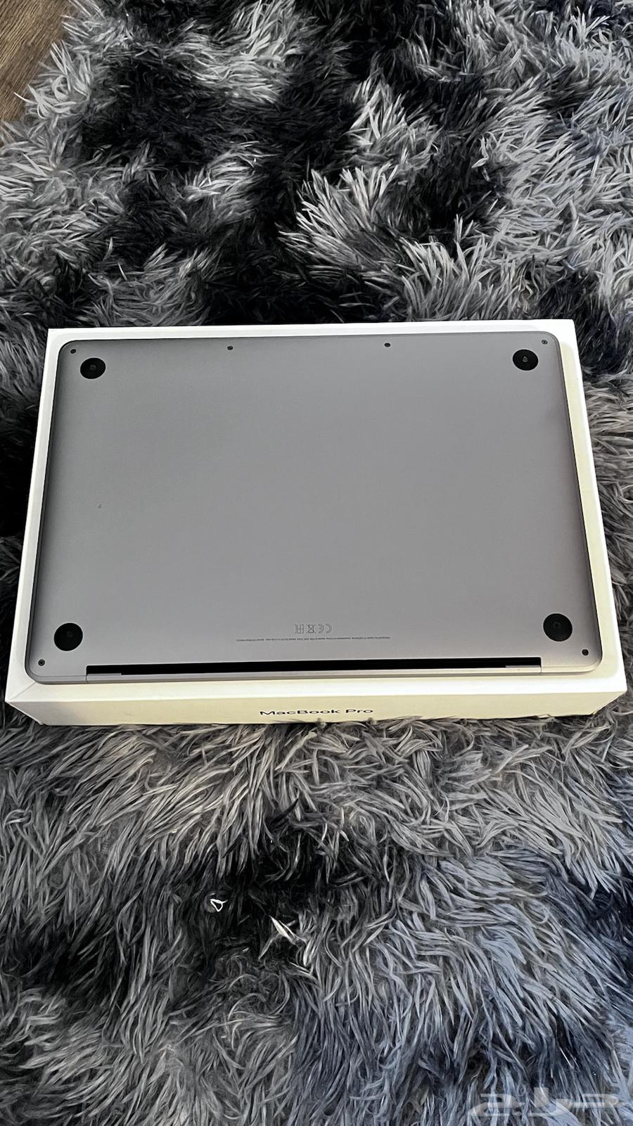 ماك بوك برو 1364438645606531112