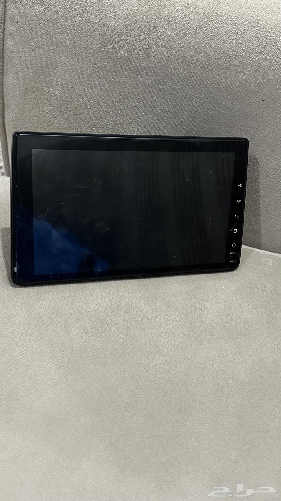 Ford screen with decoration, all specifications included64438995720577110