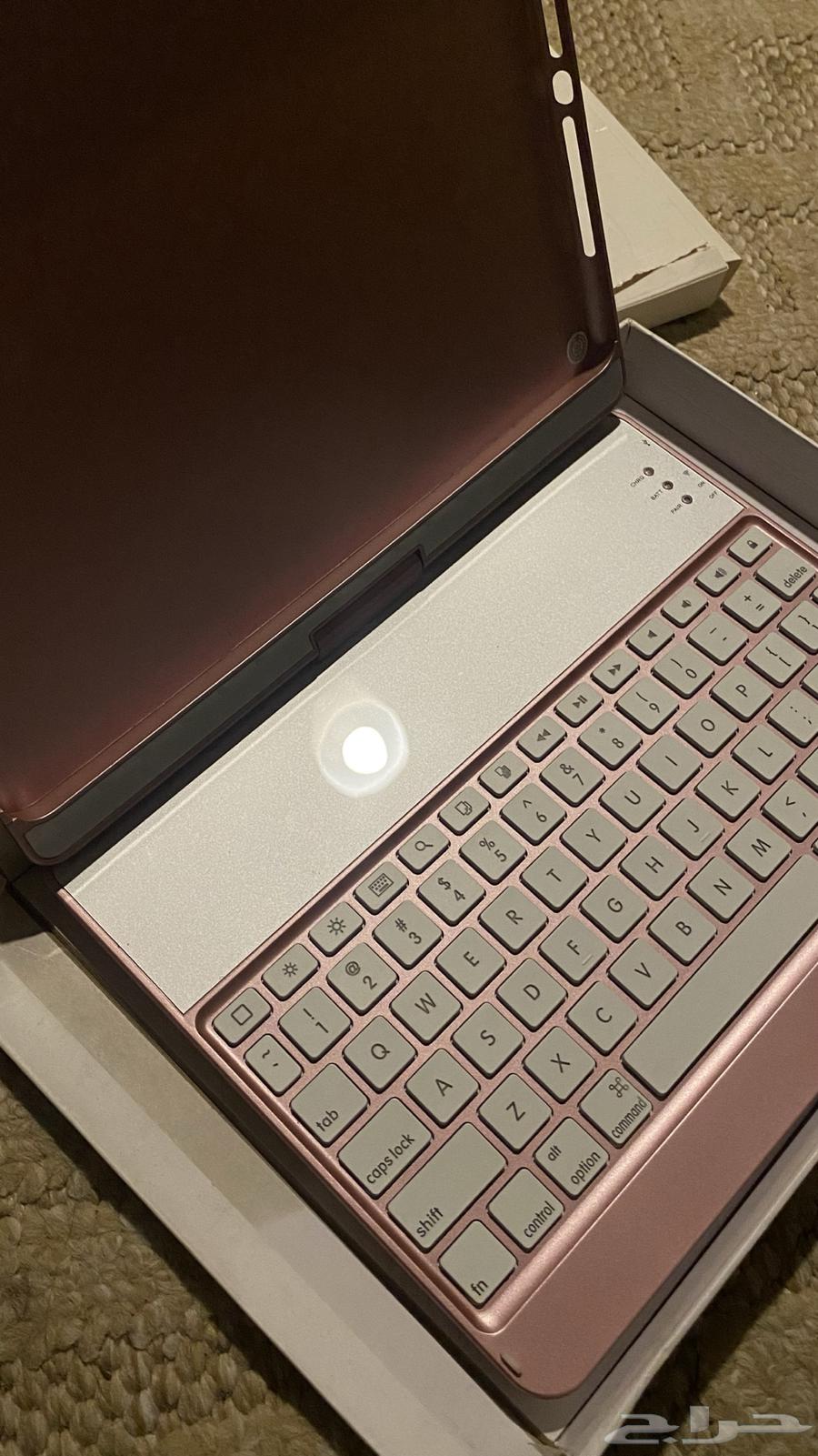 Platoon wireless keyboard for iPad64439514172930112