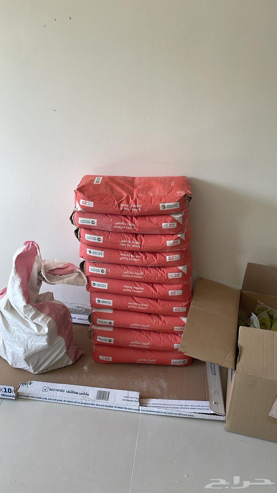 غراء بورسلان64437584911362110