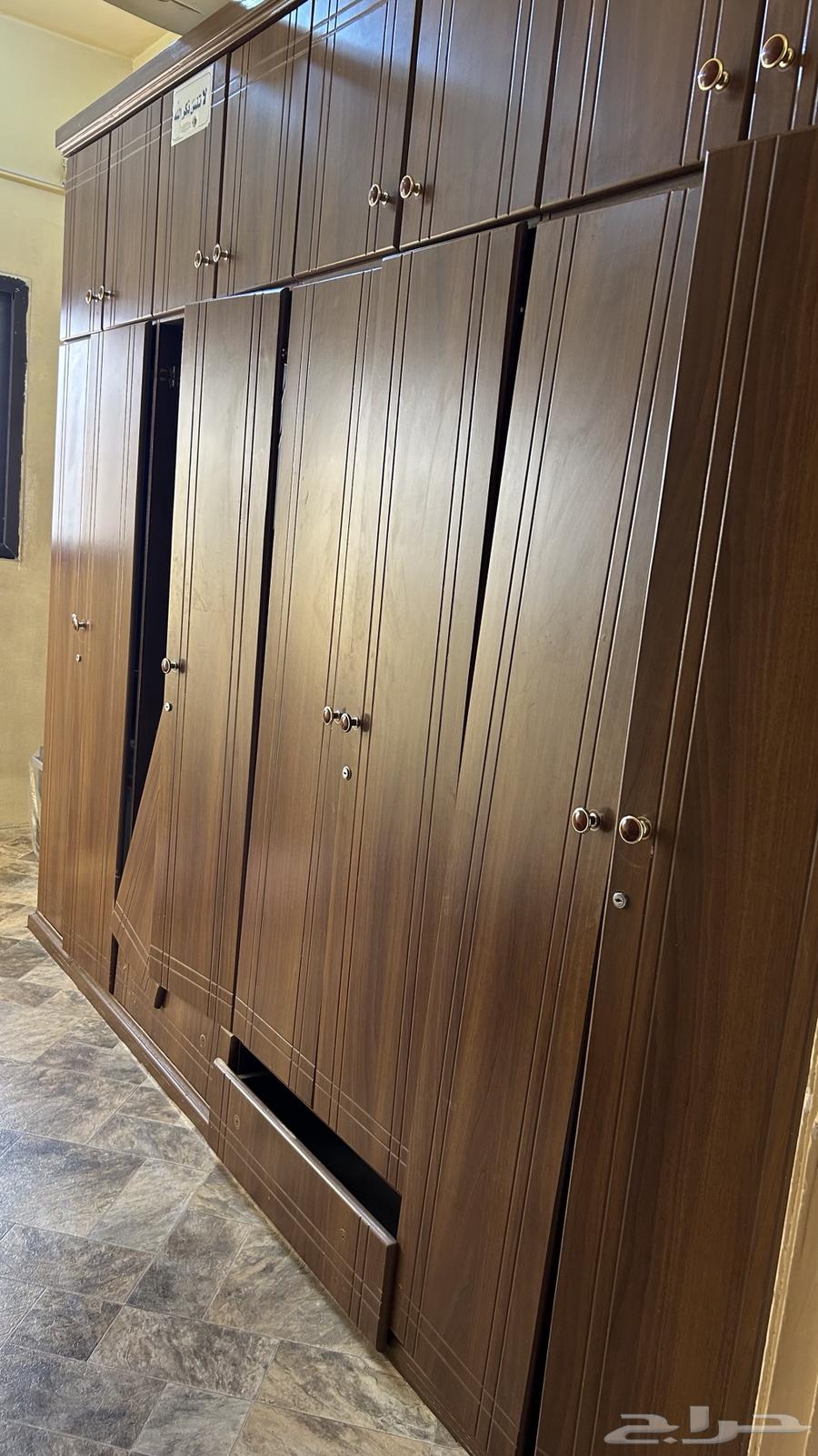 دولاب ملابس للبيع64438591861761110