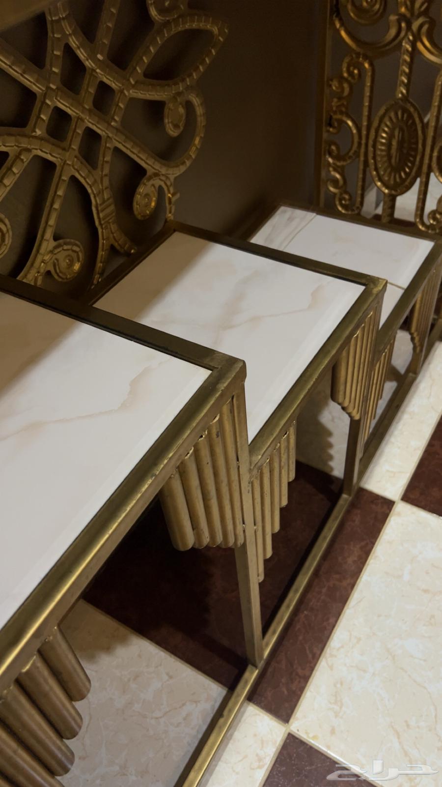 Reception table64437342153217113