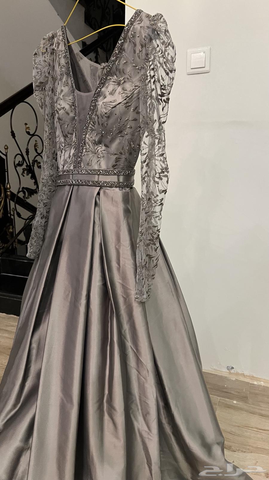 فستان لبس مره واحد فقط64439293676673110