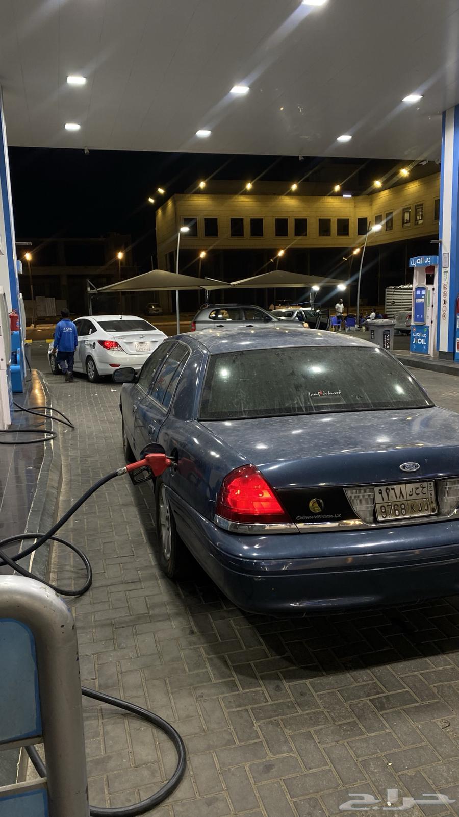 فورد كراون فكتوريا نص فل64598831623938112