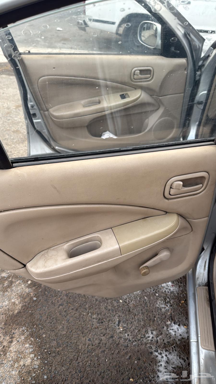 نيسان صني 2011 كامله اوتوماتيك64595489454594113