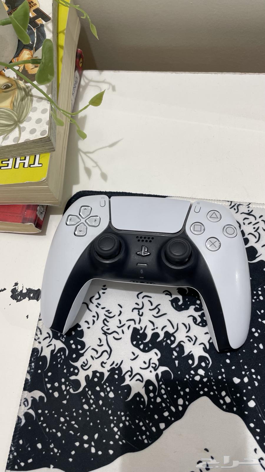 كنترول يد سوني 5 وشاحنه64437706558081110