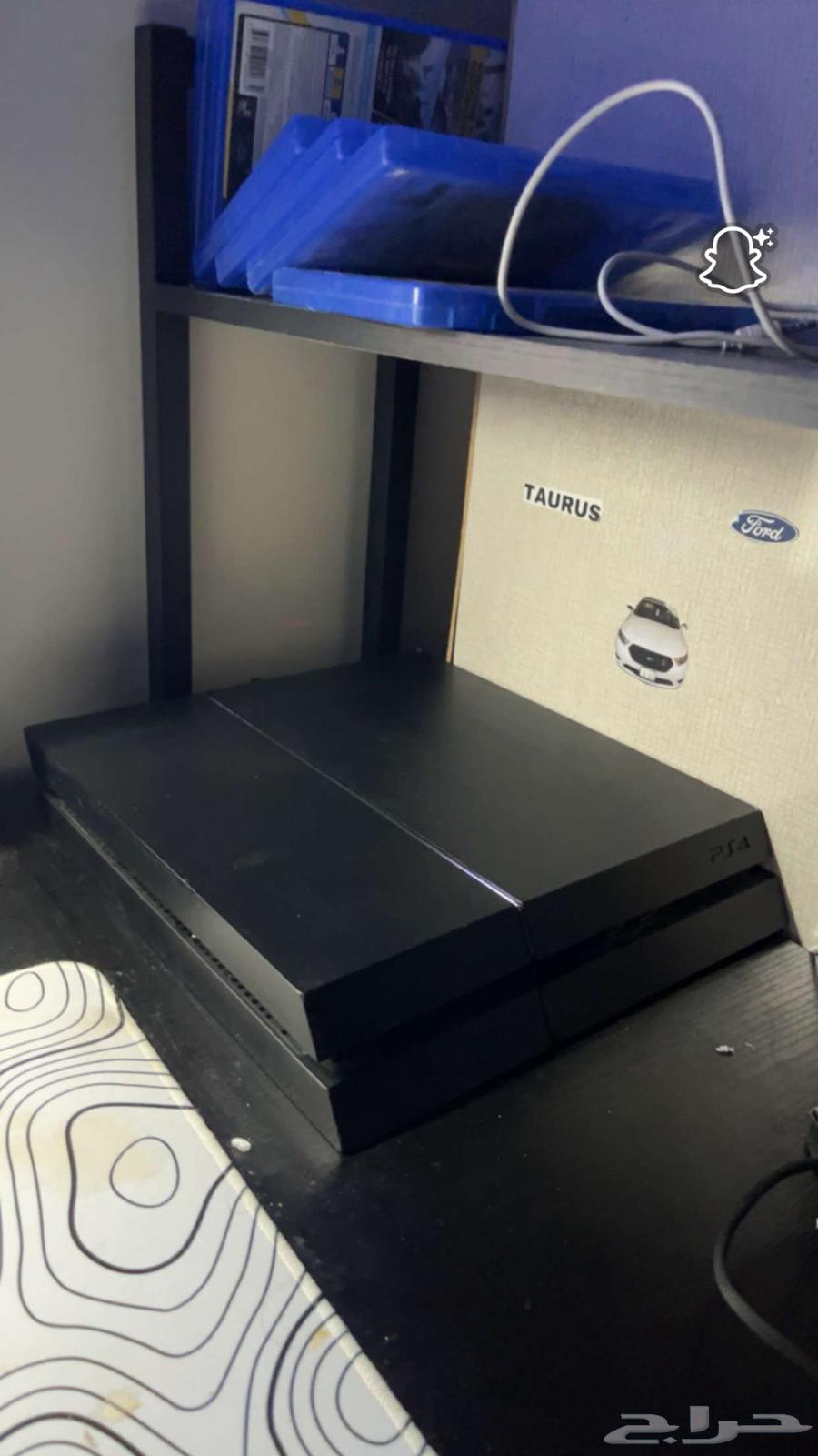 Sony DualShock 4 Pro with 6 tapes and two controllers, one Chinese and one original64434674125315111