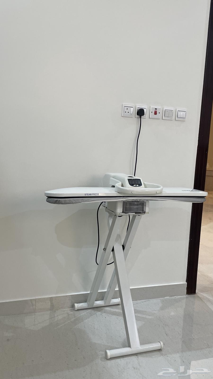 كاوية كبس بخار شبه جديدة64436722184707111