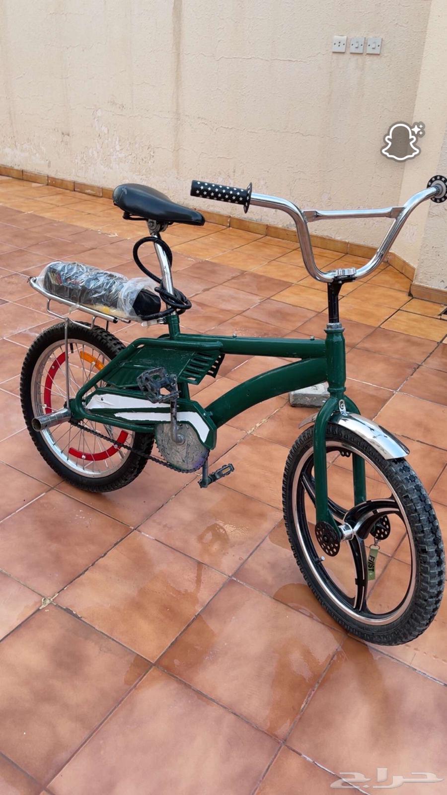 رامبو مقاس 20 اللون زيتي للبيع بدون الجنط الامامي و العواكس64439105115651111