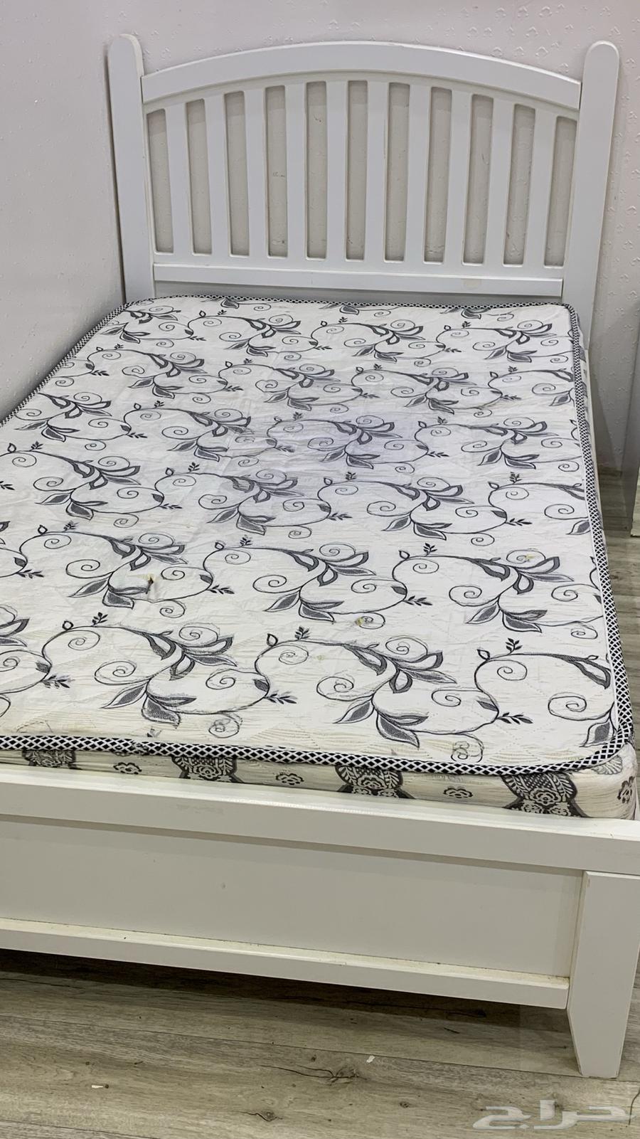 كرسي نوم نفر ونص مع الطراحه64438955346947110