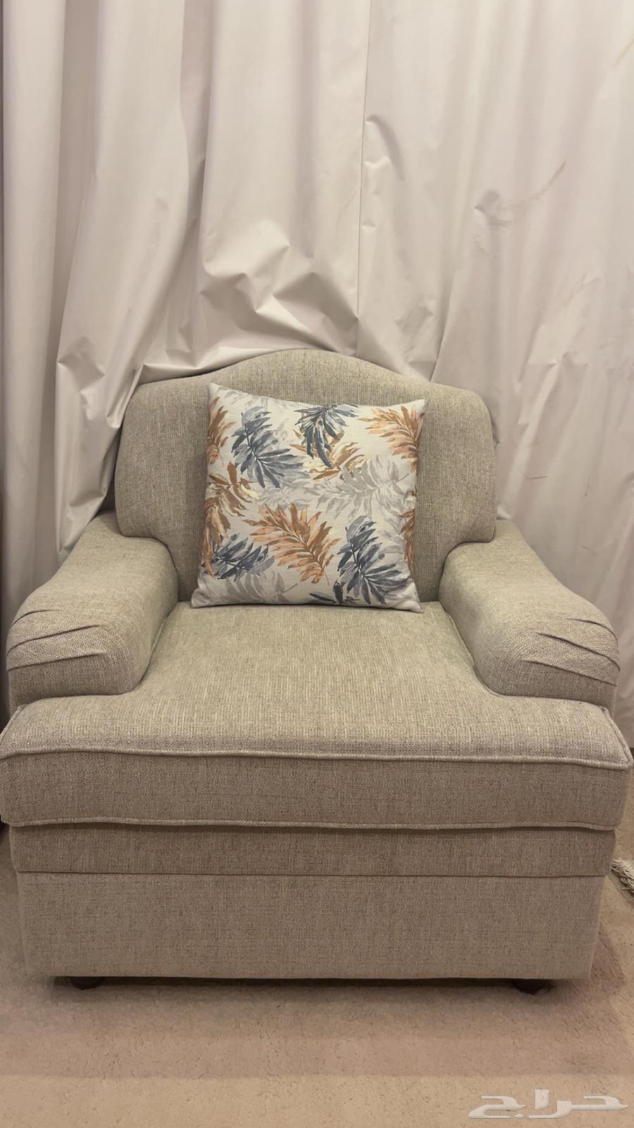 كنب للبيع64440492322689110