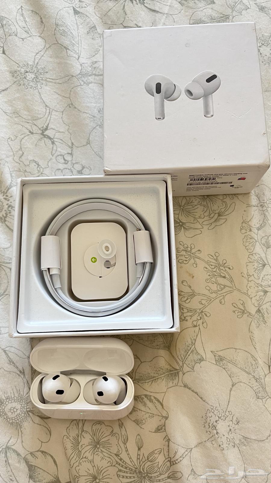 سماعات ايربودز64437194037634113