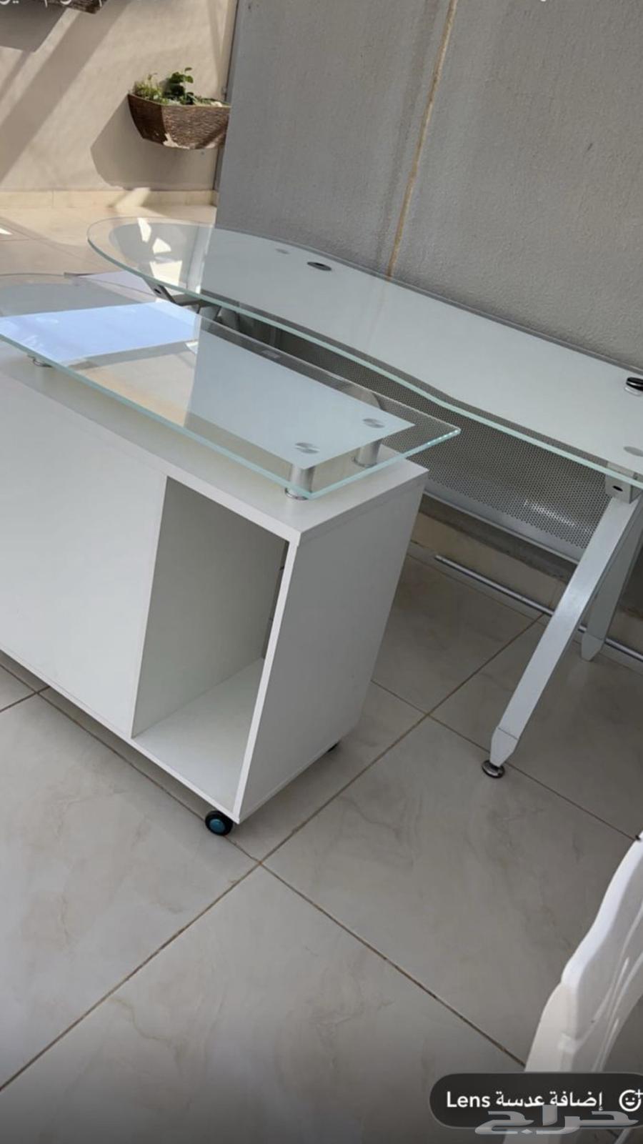 مكتب ابيض مع سكرتاريه64440191889281110