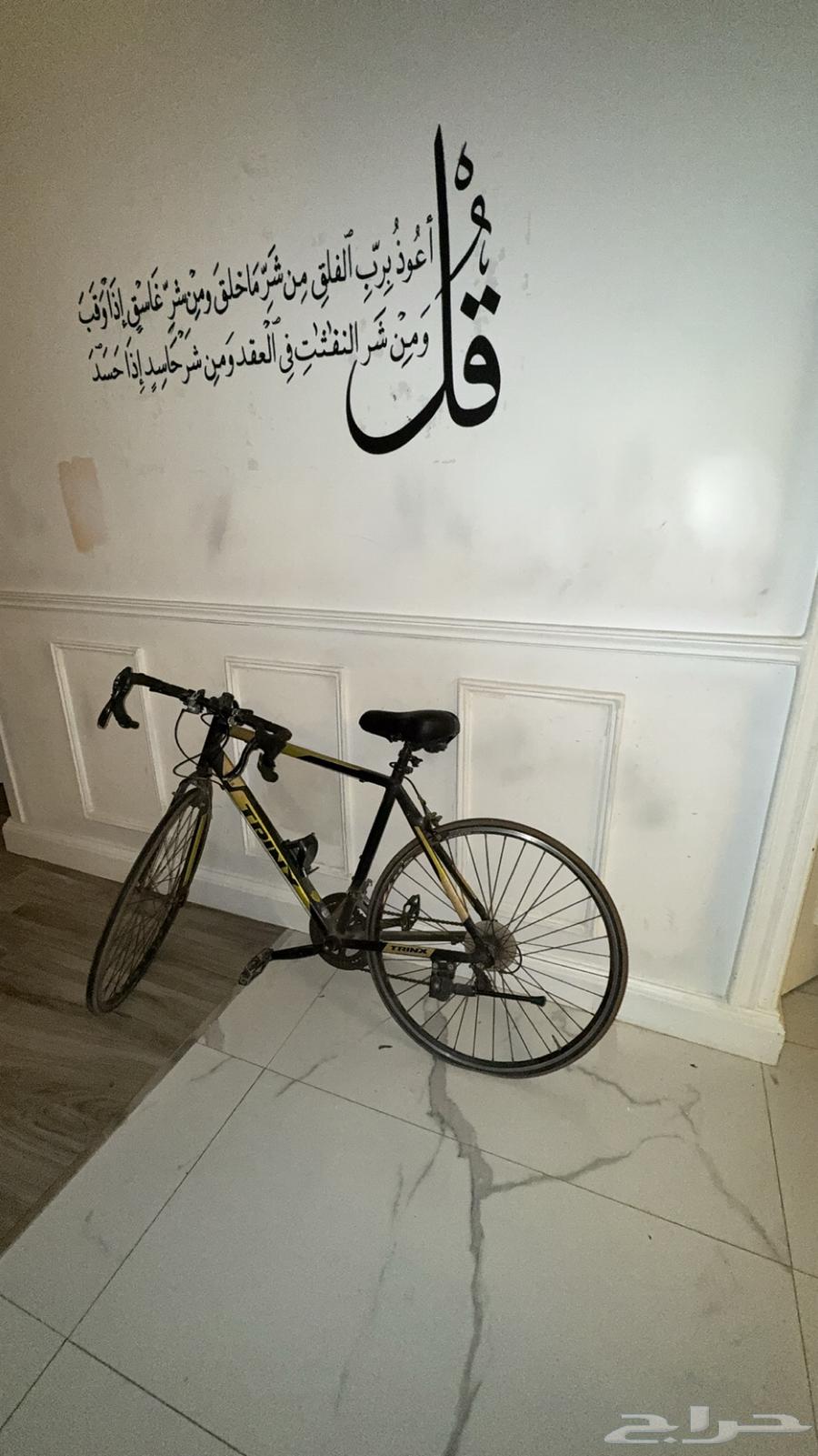 دراجه رياضيه خفيفه الوزن تم البيع64435463471107110